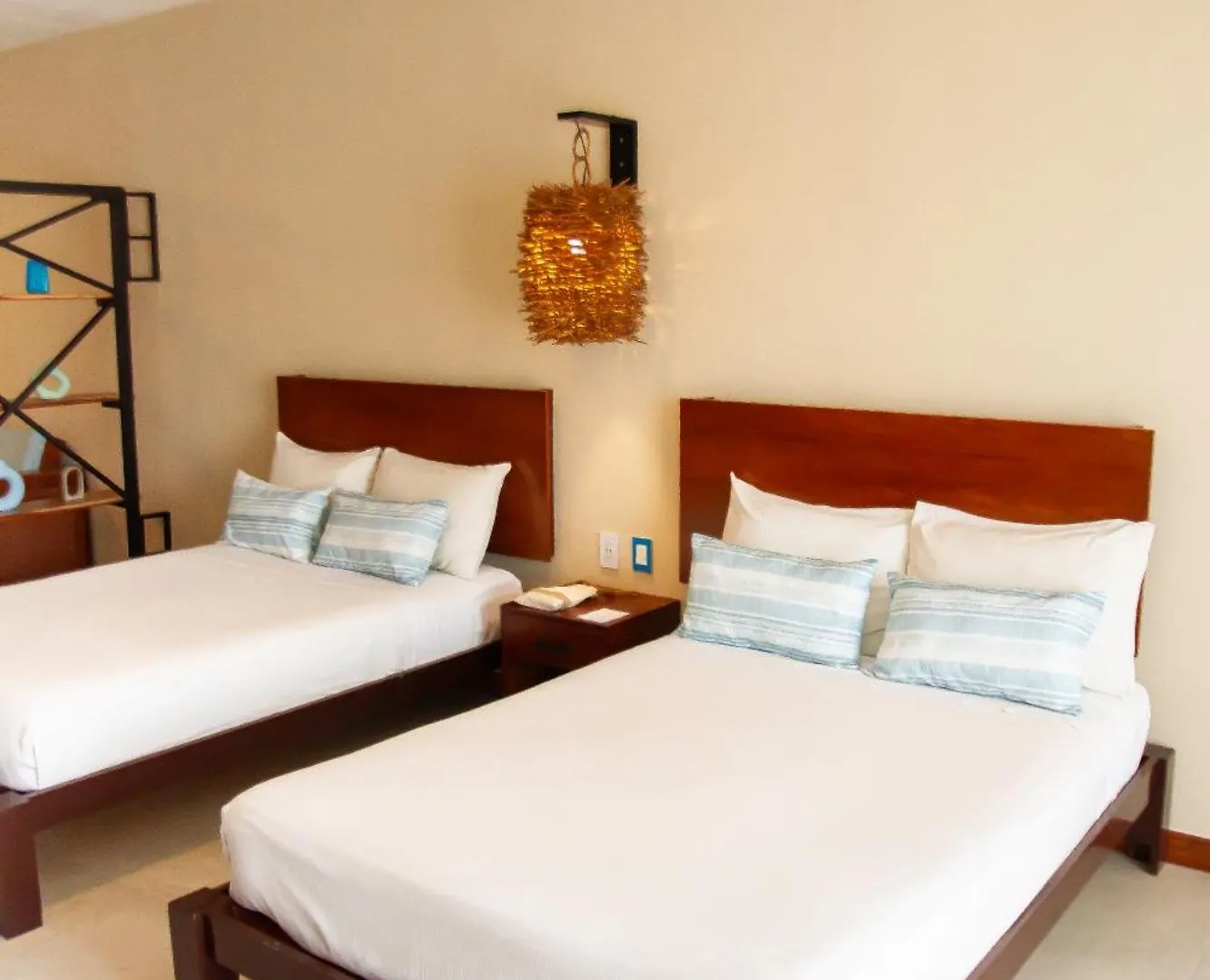 The Mint Resort איסלה מוחרס מלון