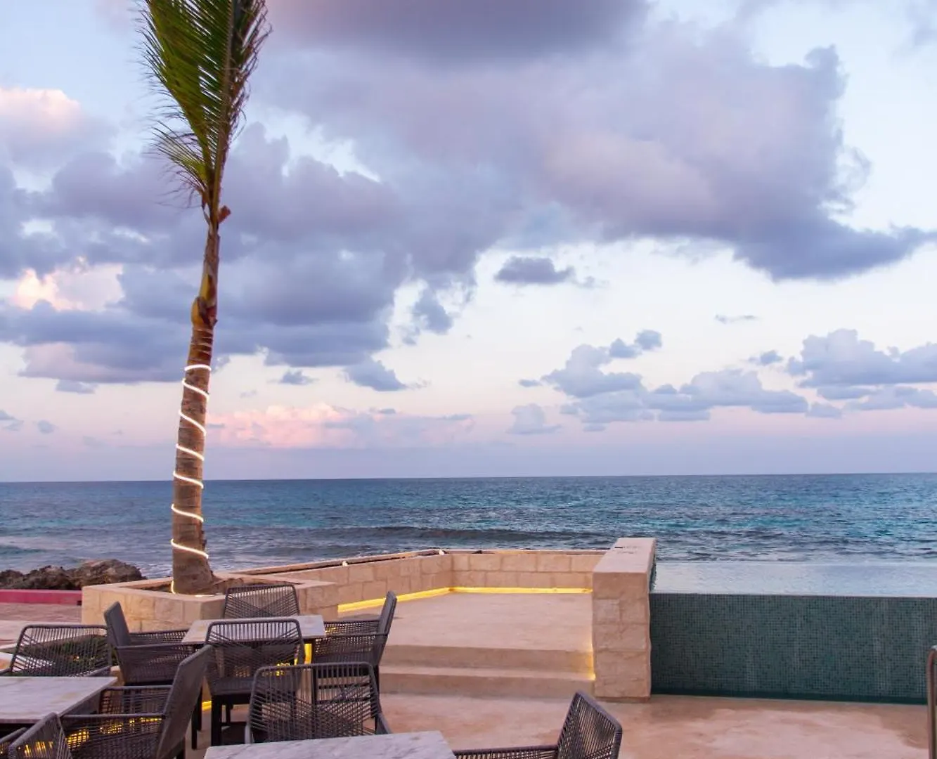 **** מלון The Mint Resort איסלה מוחרס מקסיקו