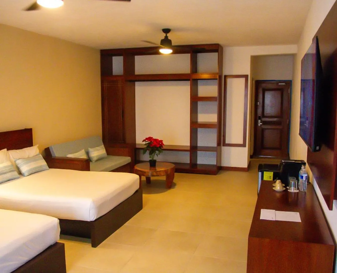 The Mint Resort איסלה מוחרס 4*,