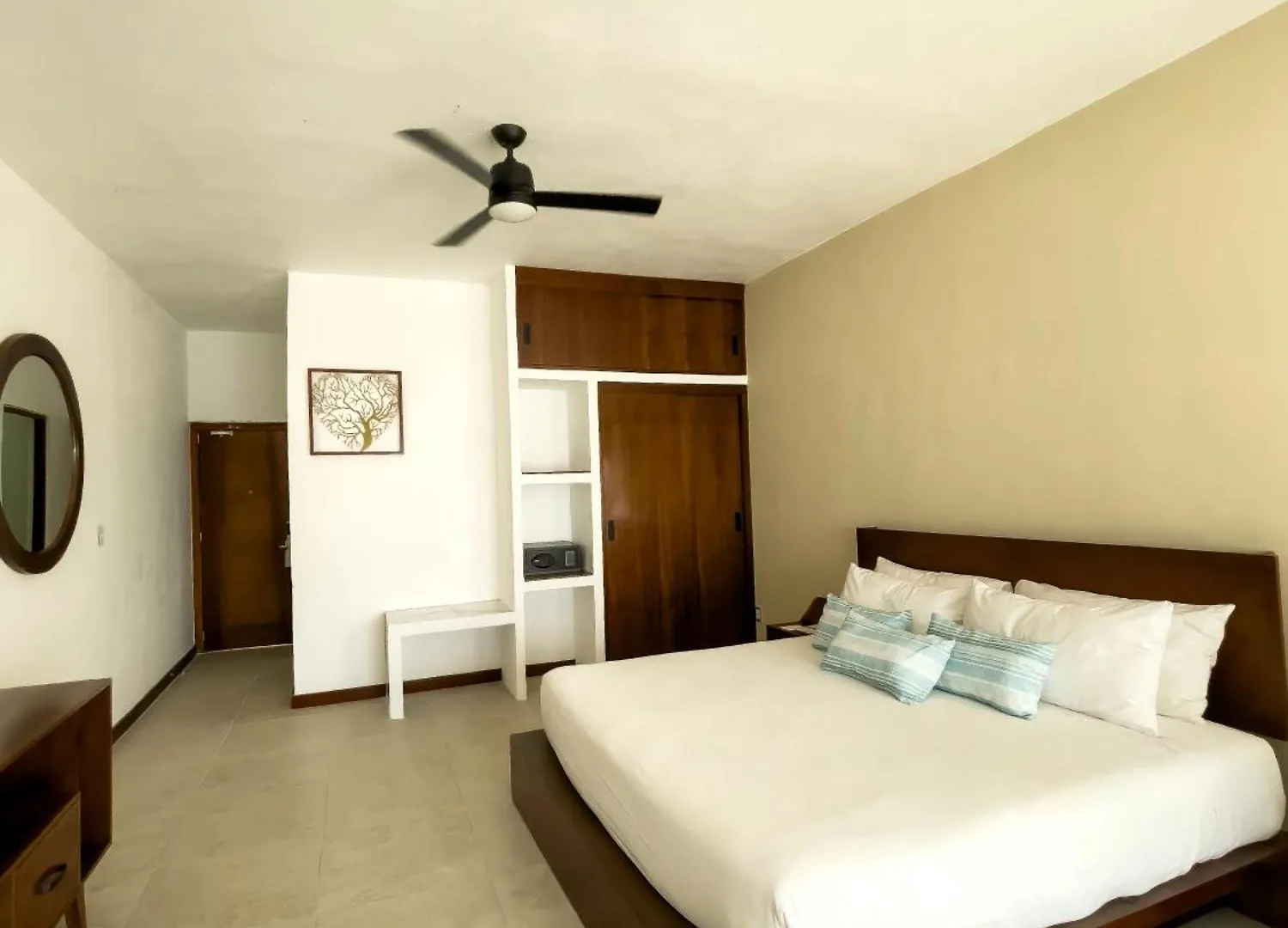 The Mint Resort Isla Mujeres Hotel