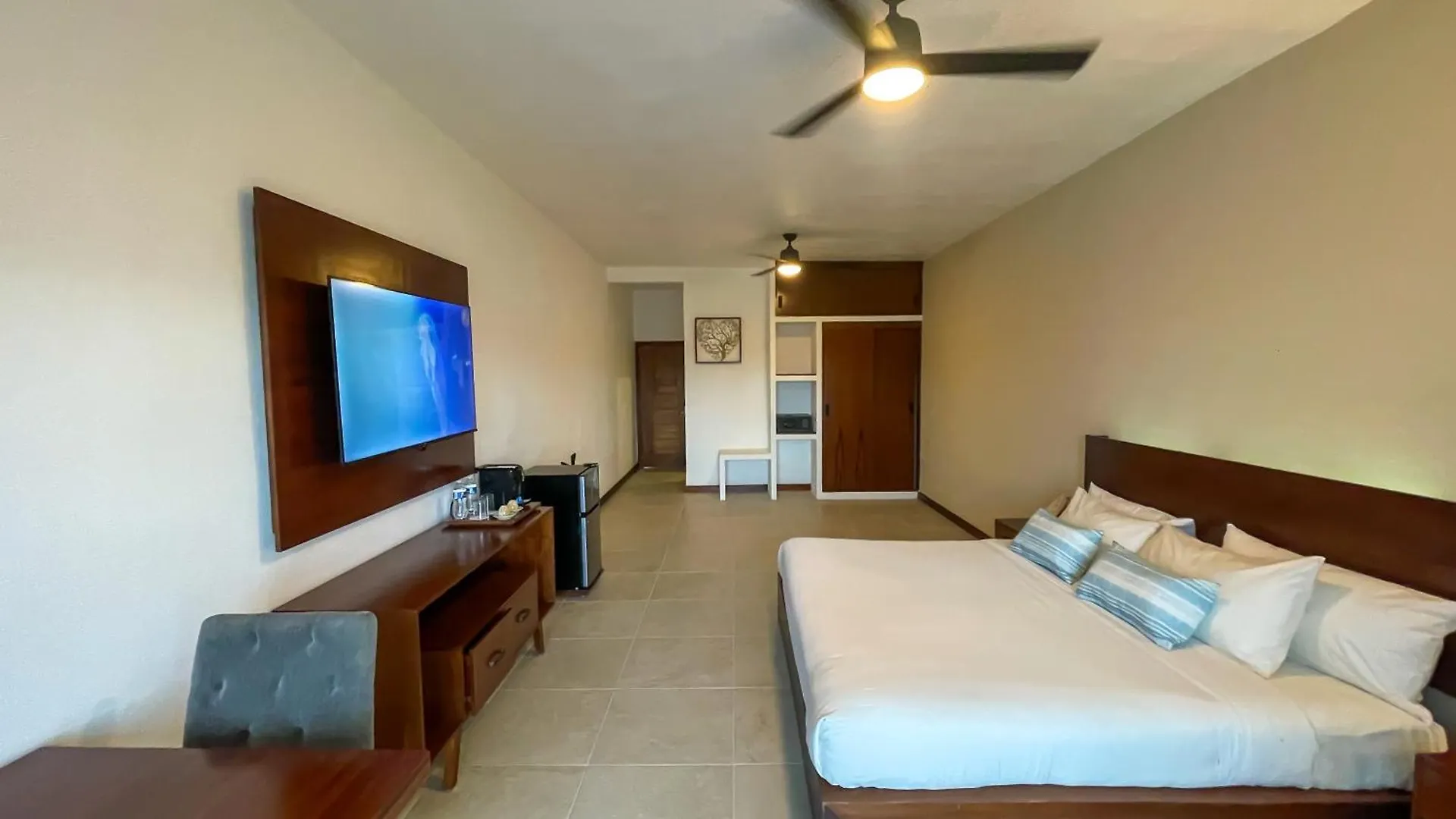 The Mint Resort 女人岛