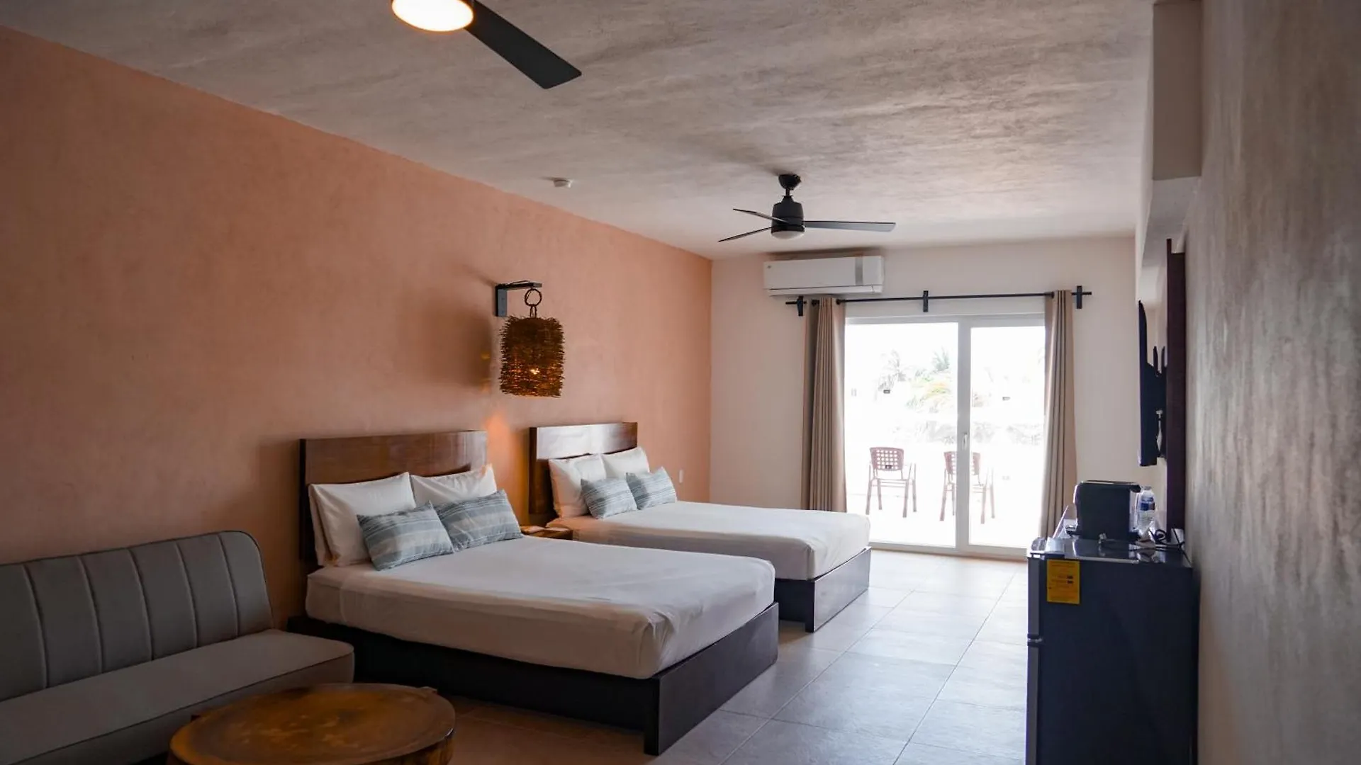 The Mint Resort 女人岛 酒店